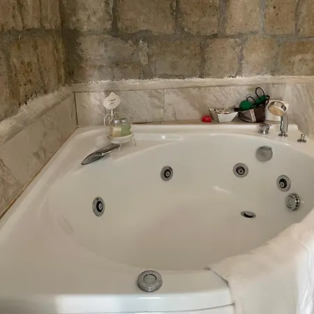 Bed & Breakfast Lesuite *